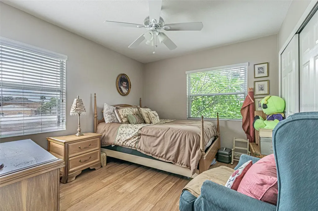 912 Riverside Drive Tarpon Springs FL 34689
