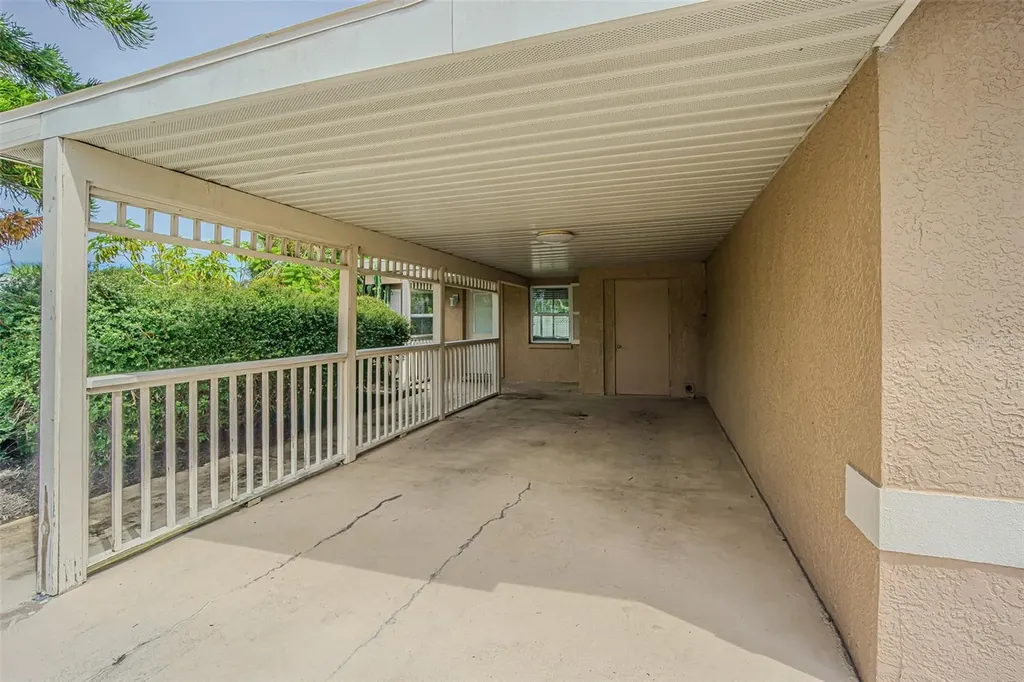 912 Riverside Drive Tarpon Springs FL 34689