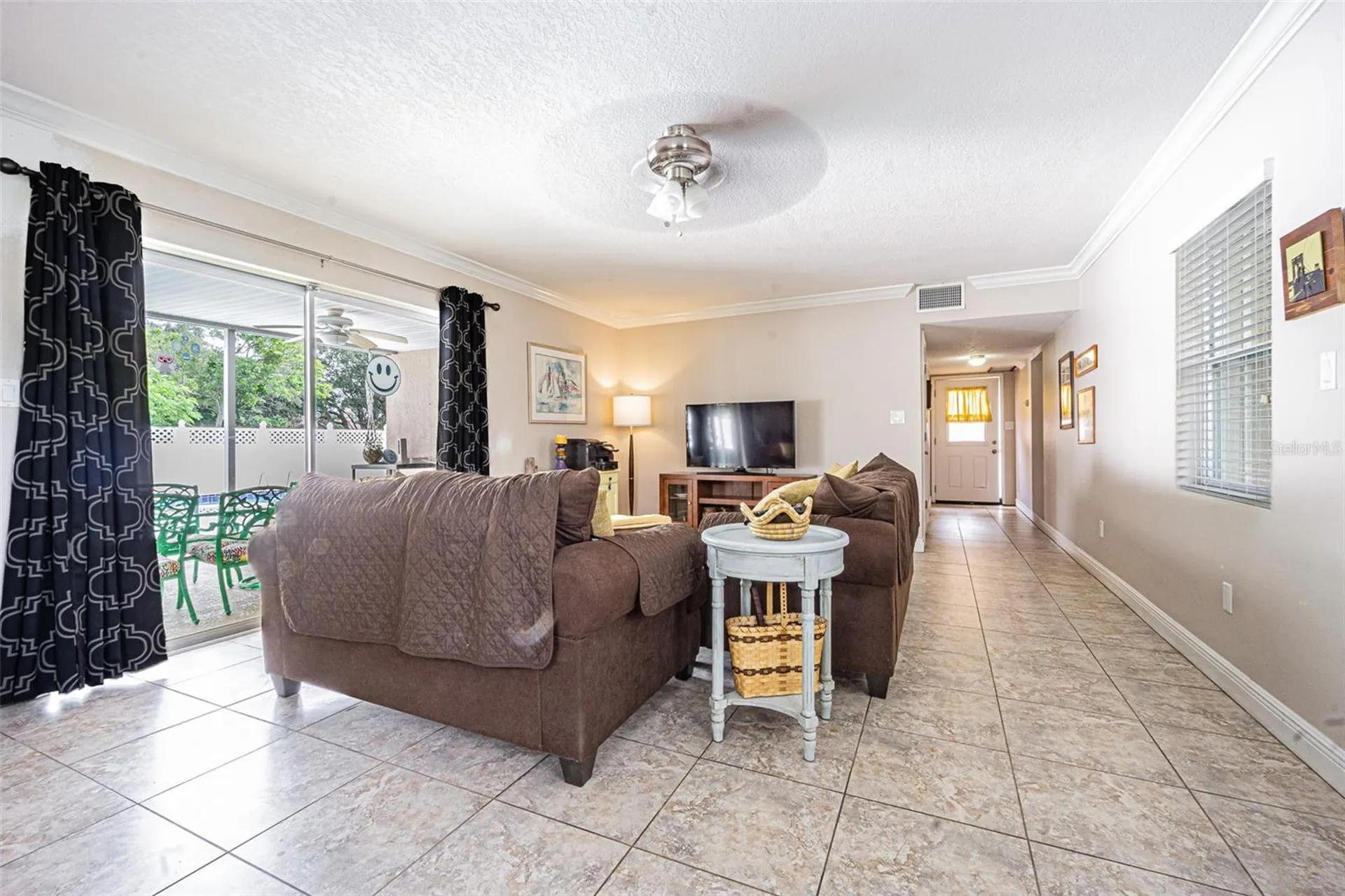 912 Riverside Drive Tarpon Springs FL 34689