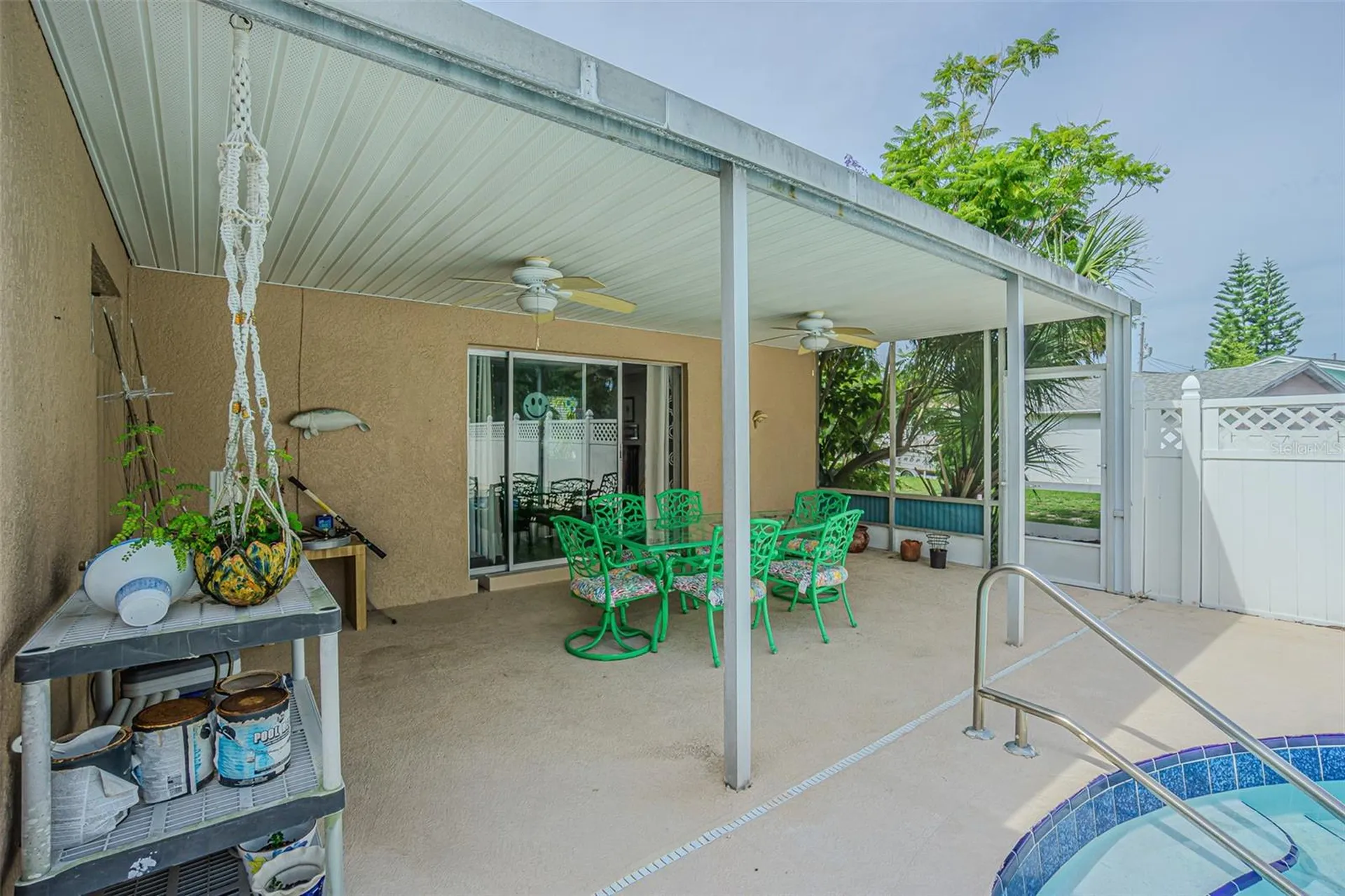 912 Riverside Drive Tarpon Springs FL 34689
