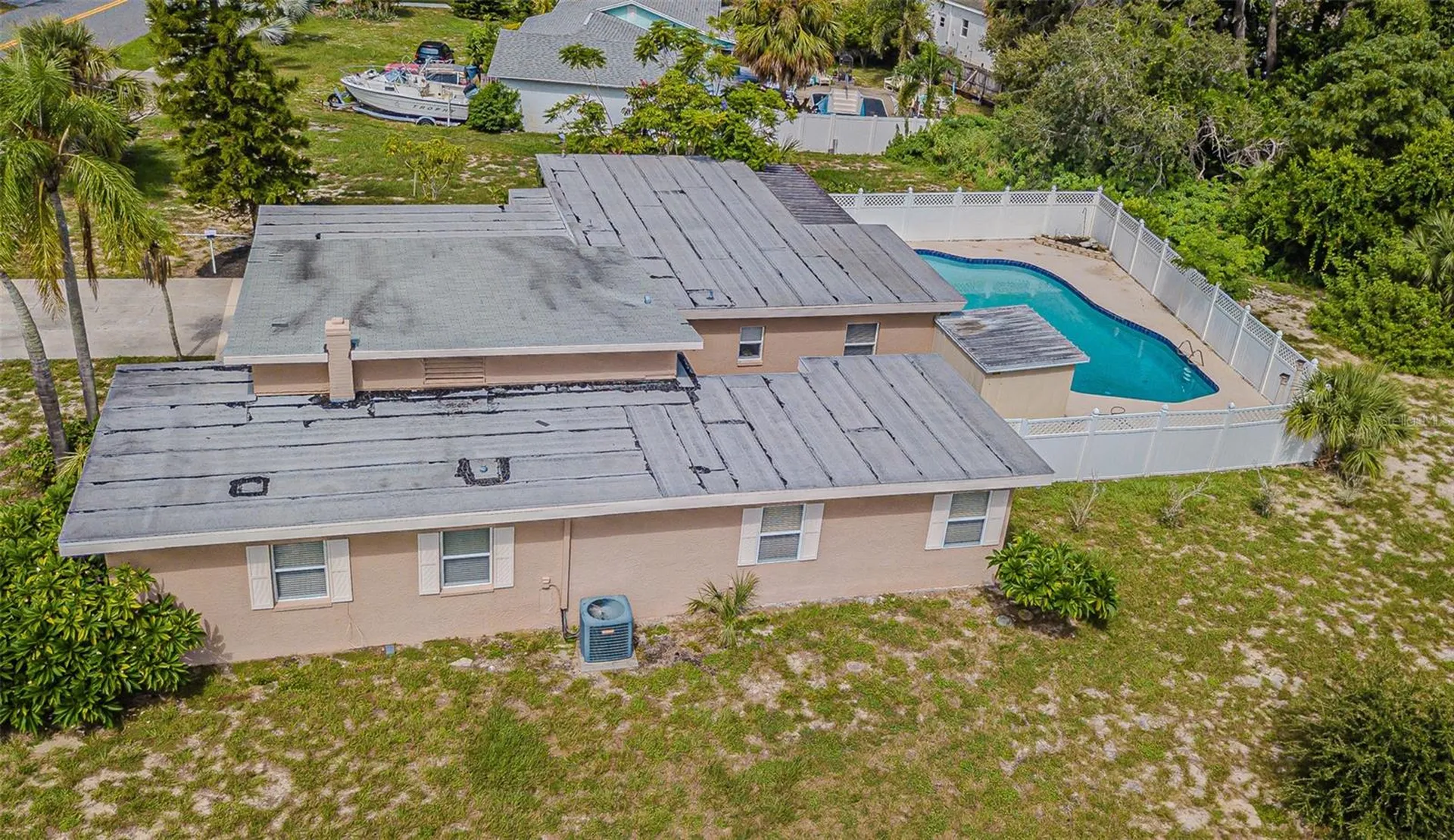 912 Riverside Drive Tarpon Springs FL 34689