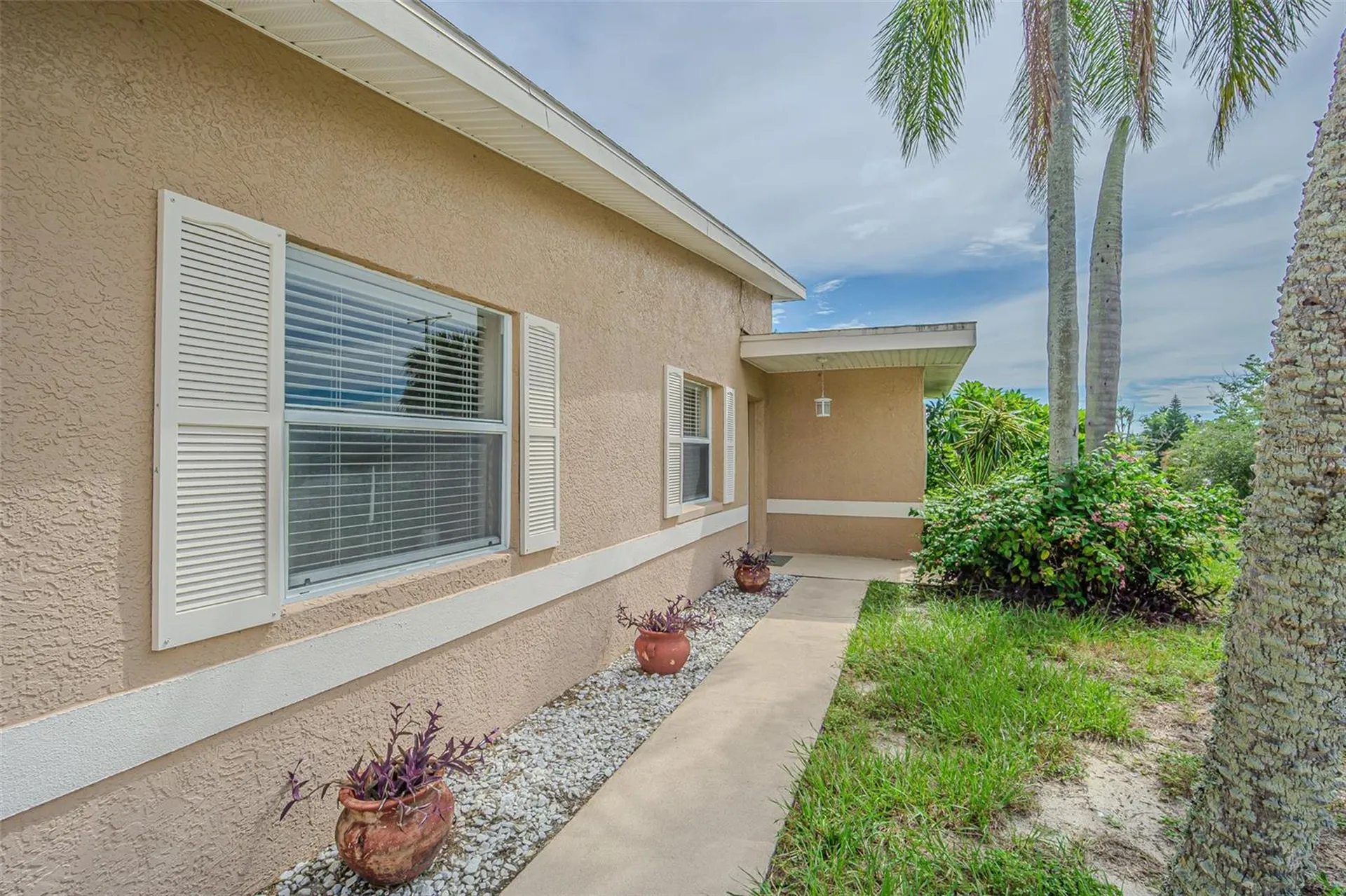 912 Riverside Drive Tarpon Springs FL 34689