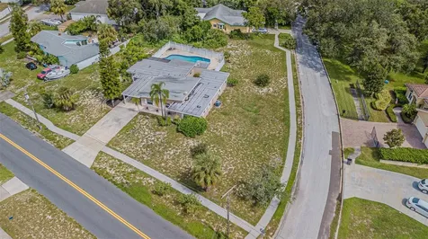 912 Riverside Drive Tarpon Springs FL 34689