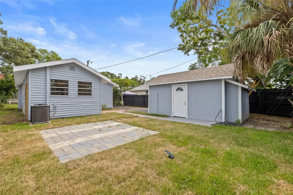 4550 21st Street N St Petersburg FL 33714