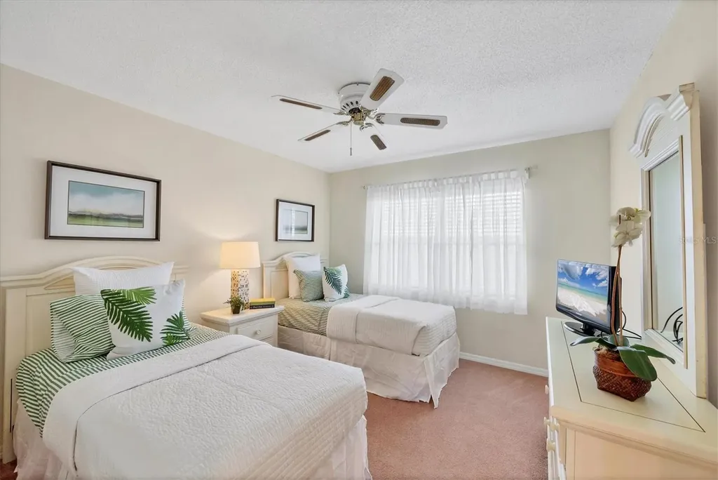 433 Cerromar Lane Venice FL 34293