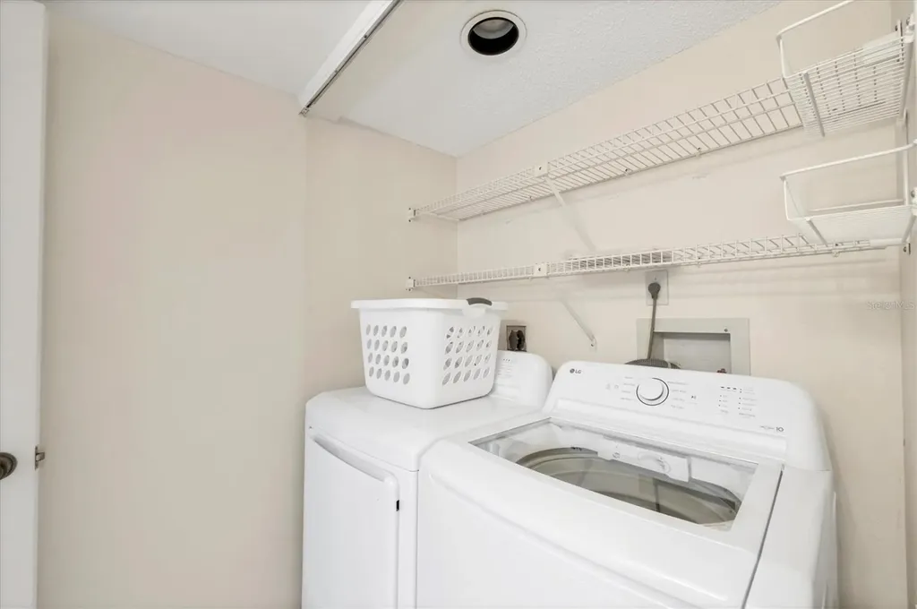 433 Cerromar Lane Venice FL 34293