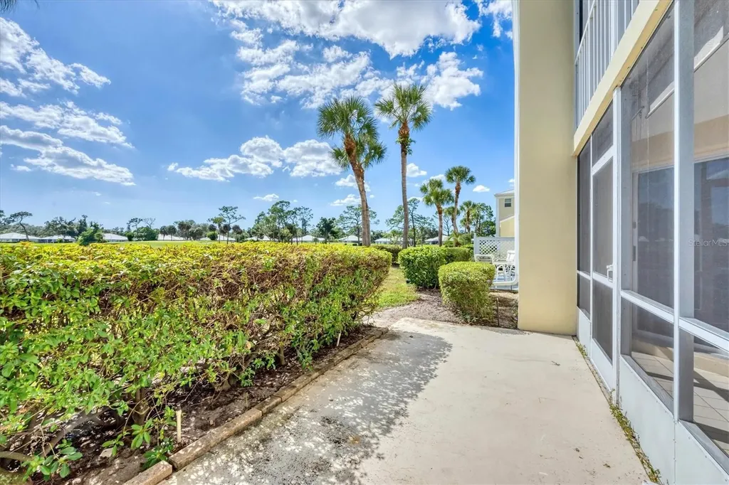 433 Cerromar Lane Venice FL 34293