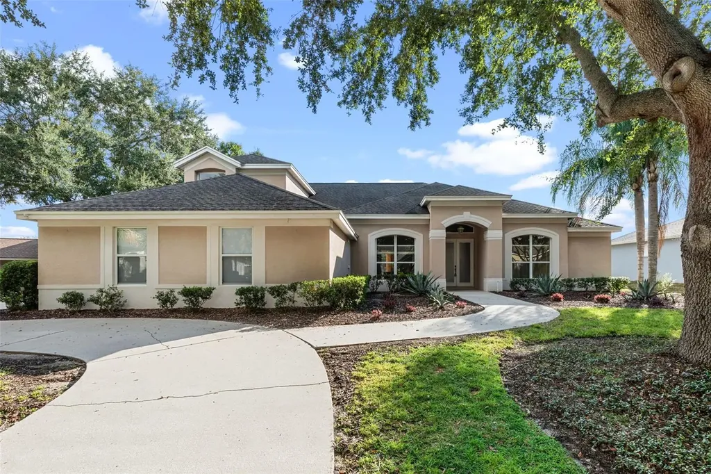 2208 Stillington Street Orlando FL 32835