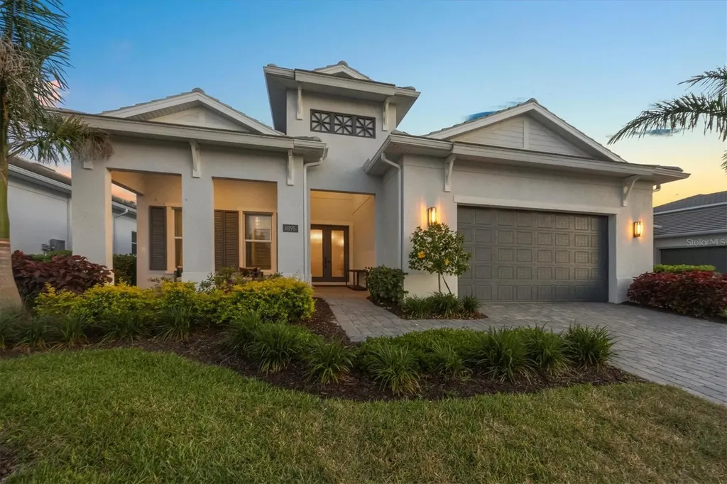 8195 Redonda Loop Lakewood Ranch FL 34202