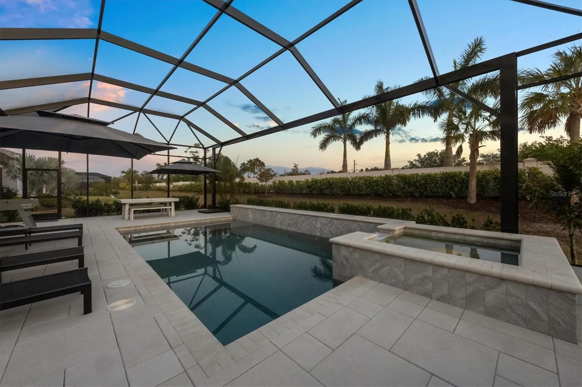 8195 Redonda Loop Lakewood Ranch FL 34202