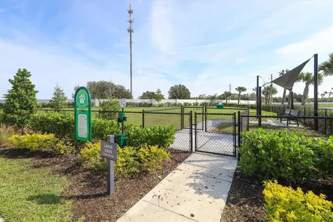 8195 Redonda Loop Lakewood Ranch FL 34202