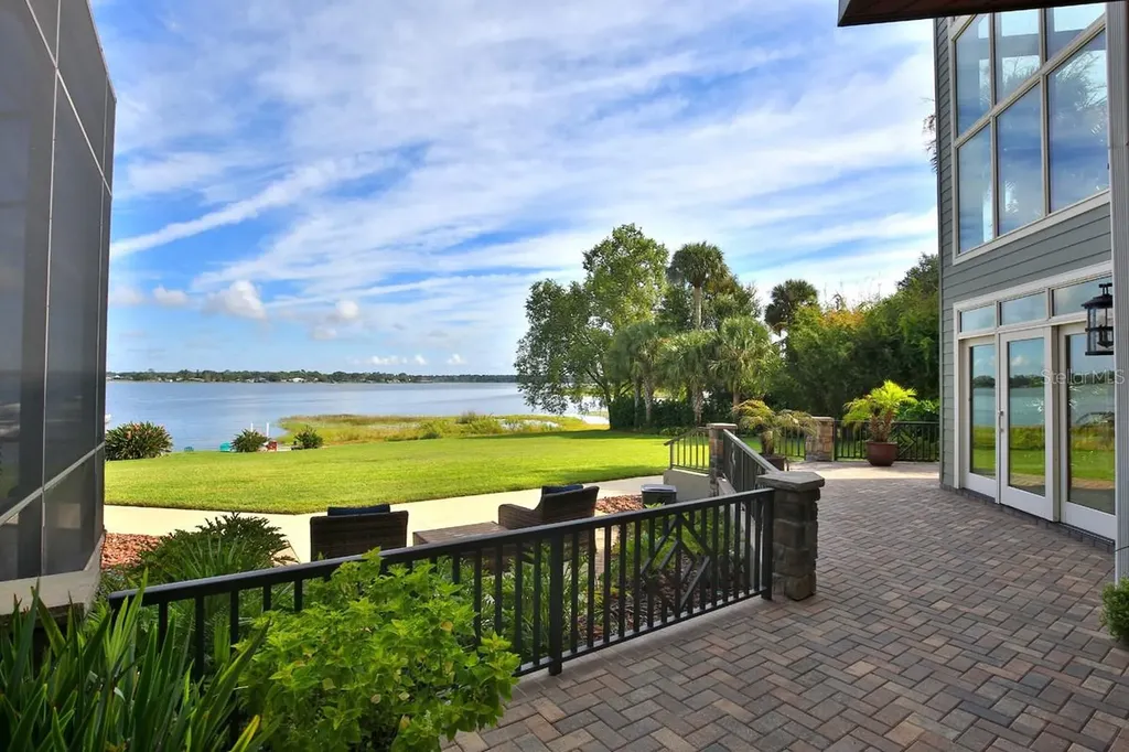11035 SE Sunset Harbor Road Summerfield FL 34491