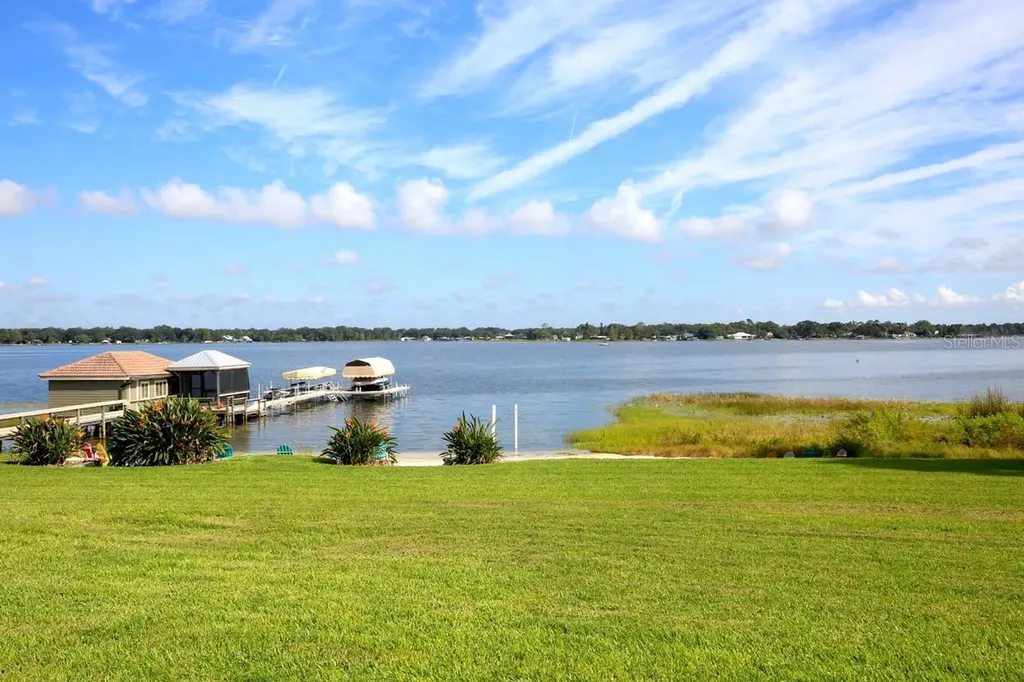 11035 SE Sunset Harbor Road Summerfield FL 34491
