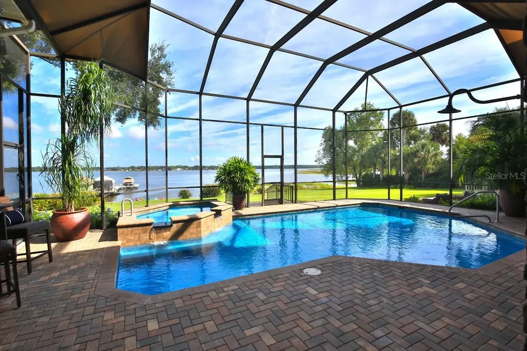 11035 SE Sunset Harbor Road Summerfield FL 34491