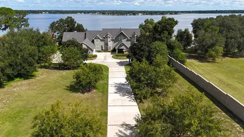 11035 SE Sunset Harbor Road Summerfield FL 34491