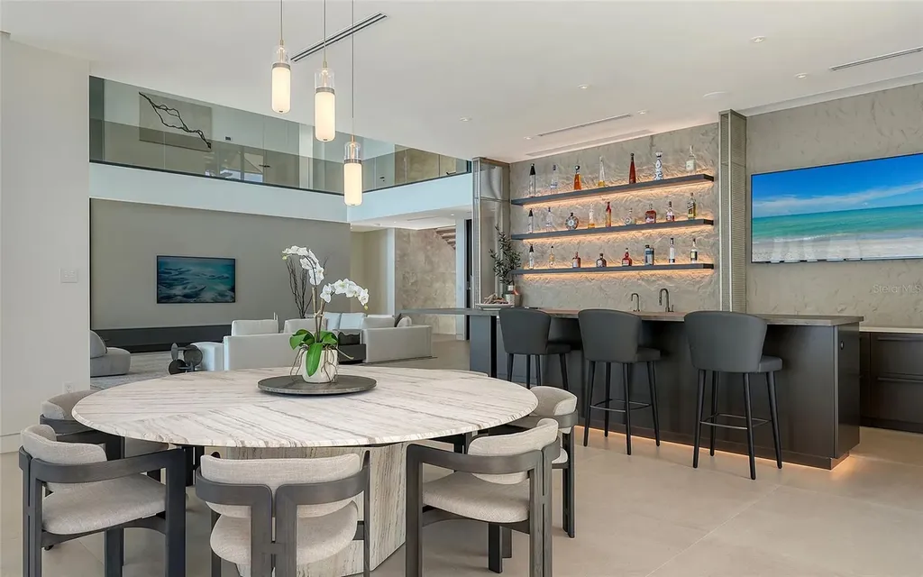 388 S Shore Drive Sarasota FL 34234