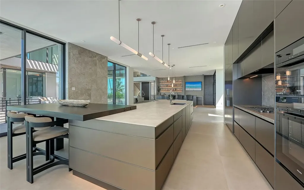 388 S Shore Drive Sarasota FL 34234