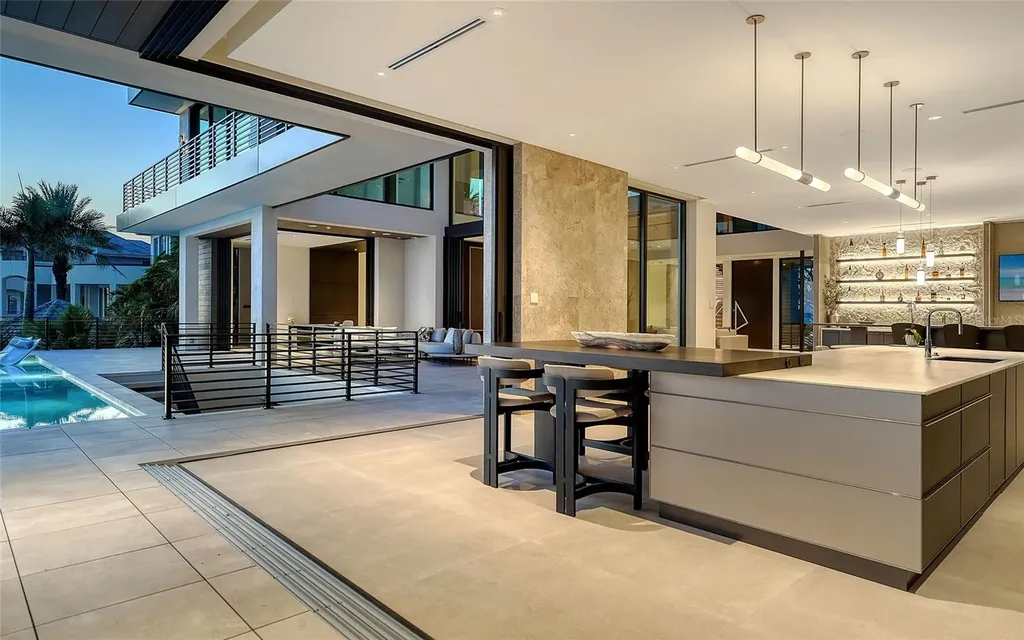 388 S Shore Drive Sarasota FL 34234