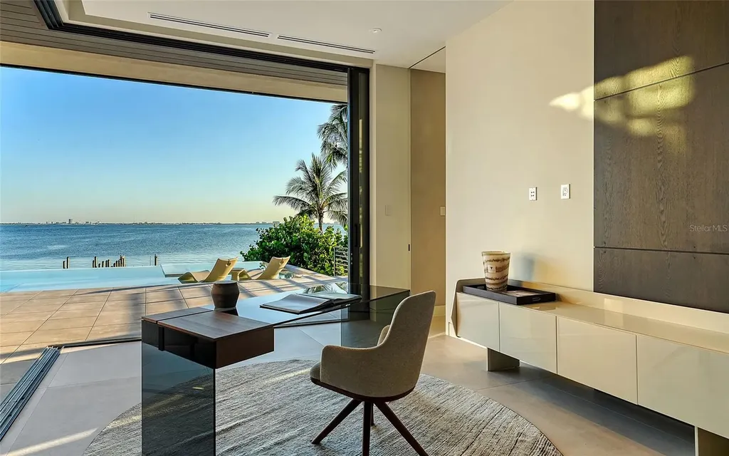 388 S Shore Drive Sarasota FL 34234