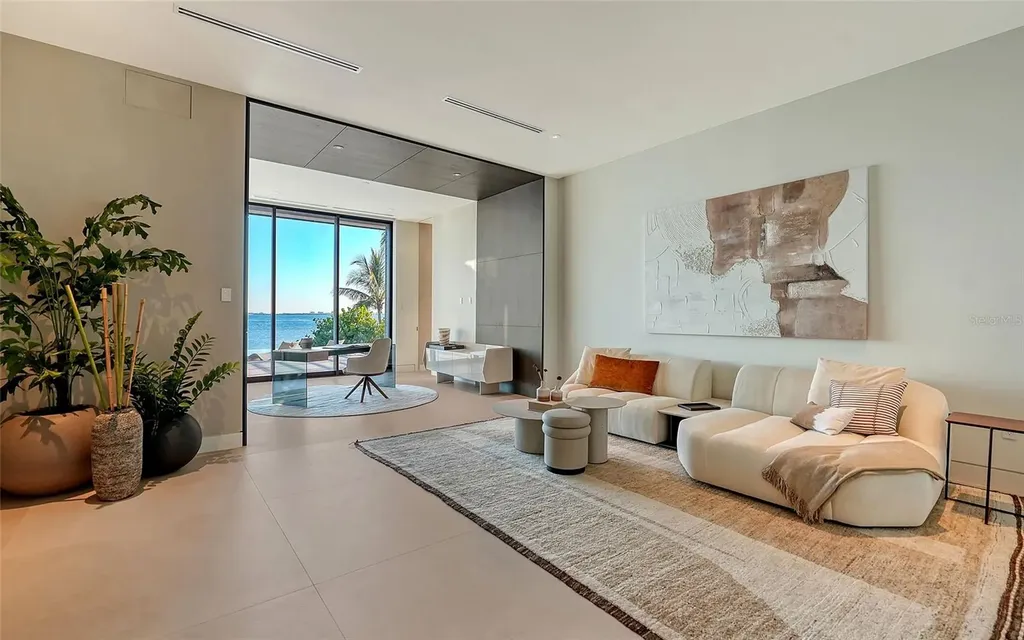 388 S Shore Drive Sarasota FL 34234