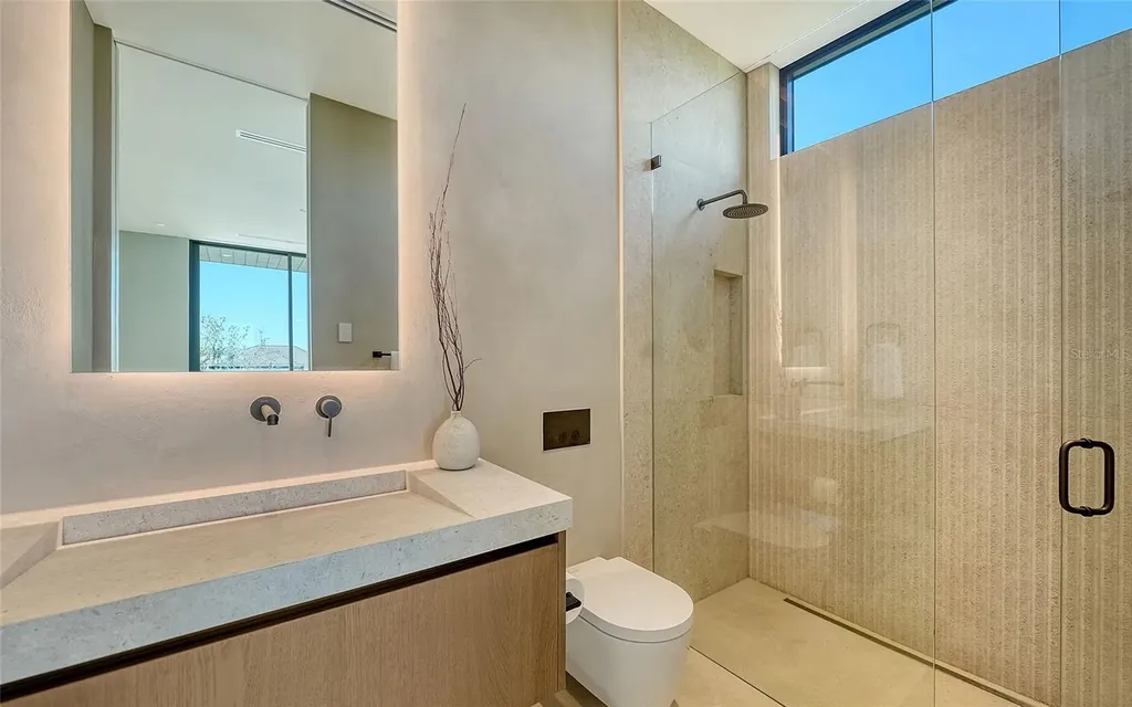 388 S Shore Drive Sarasota FL 34234