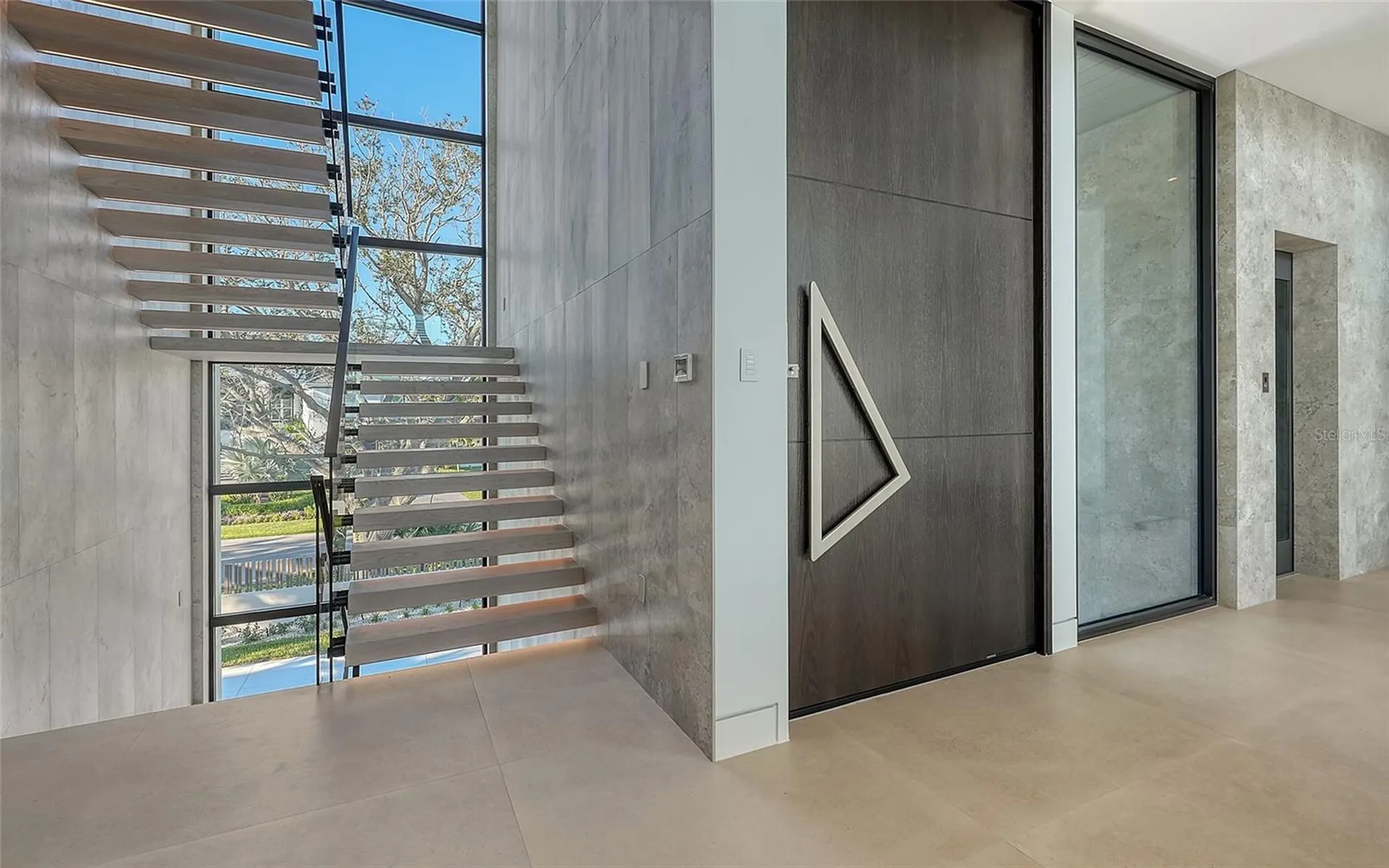 388 S Shore Drive Sarasota FL 34234