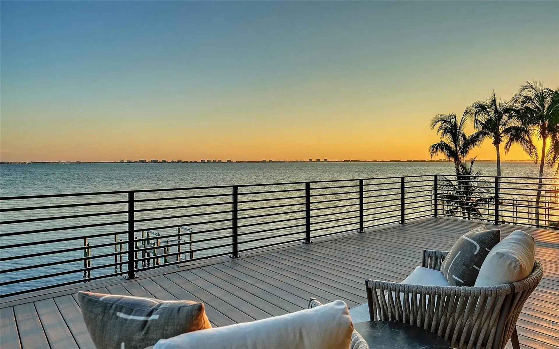 388 S Shore Drive Sarasota FL 34234