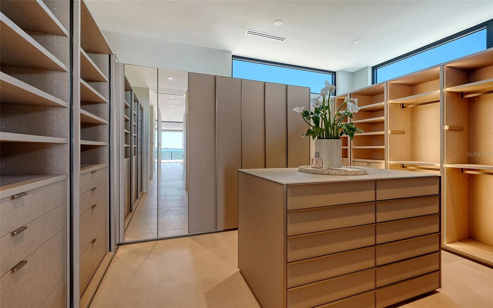 388 S Shore Drive Sarasota FL 34234