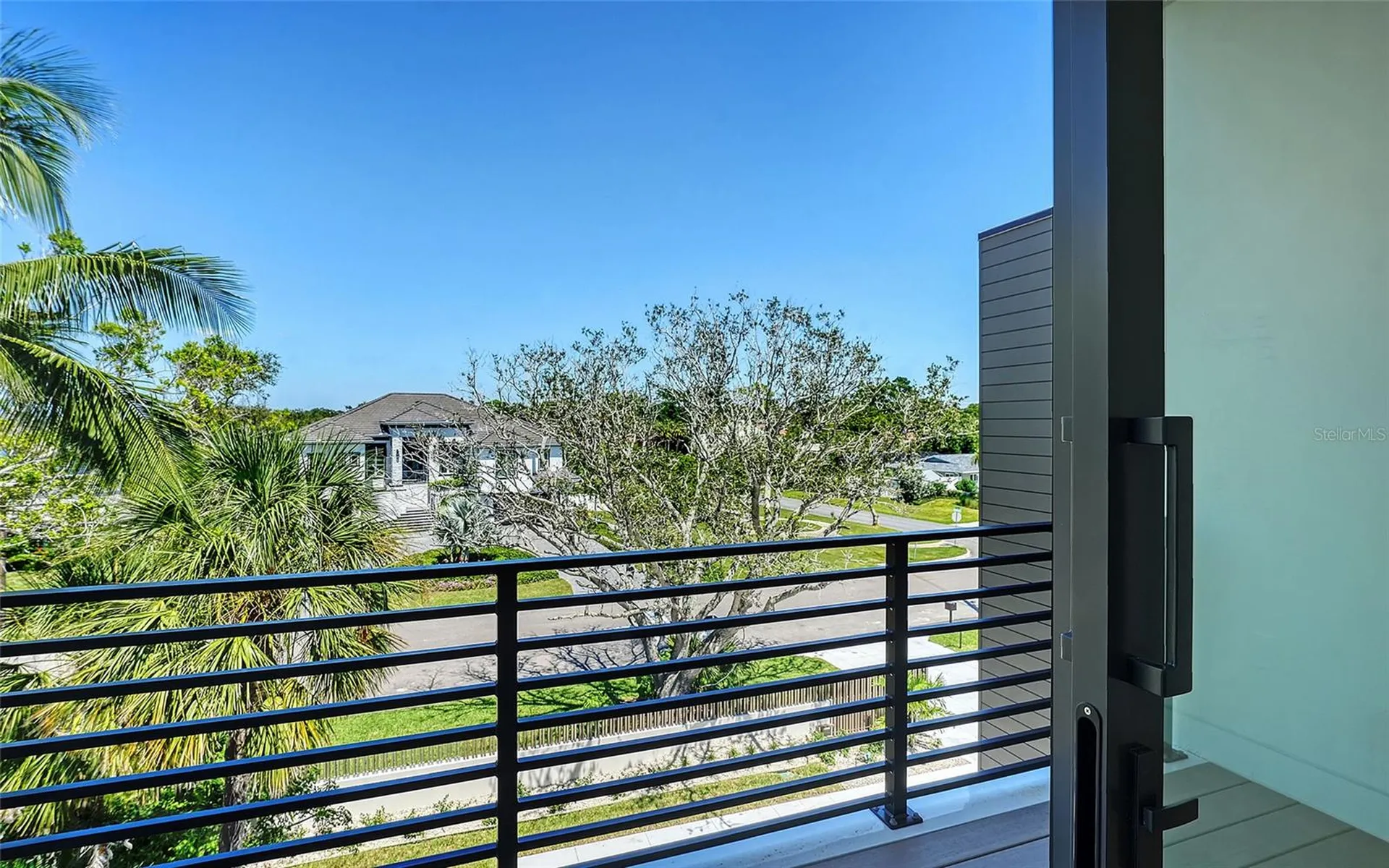 388 S Shore Drive Sarasota FL 34234