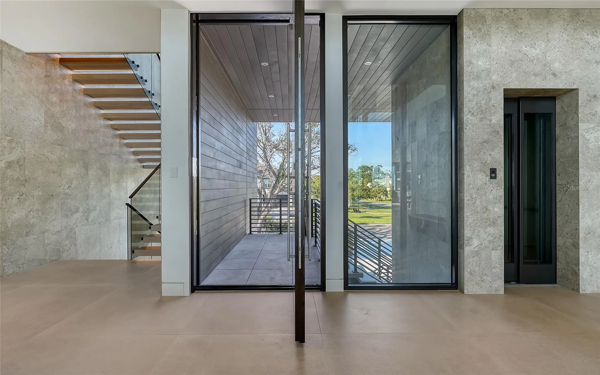 388 S Shore Drive Sarasota FL 34234