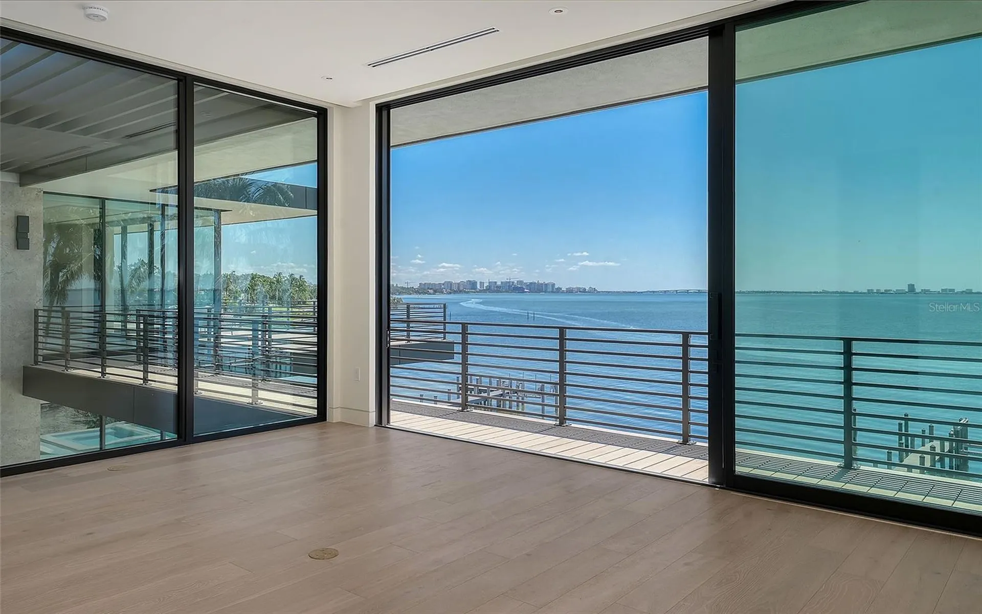 388 S Shore Drive Sarasota FL 34234