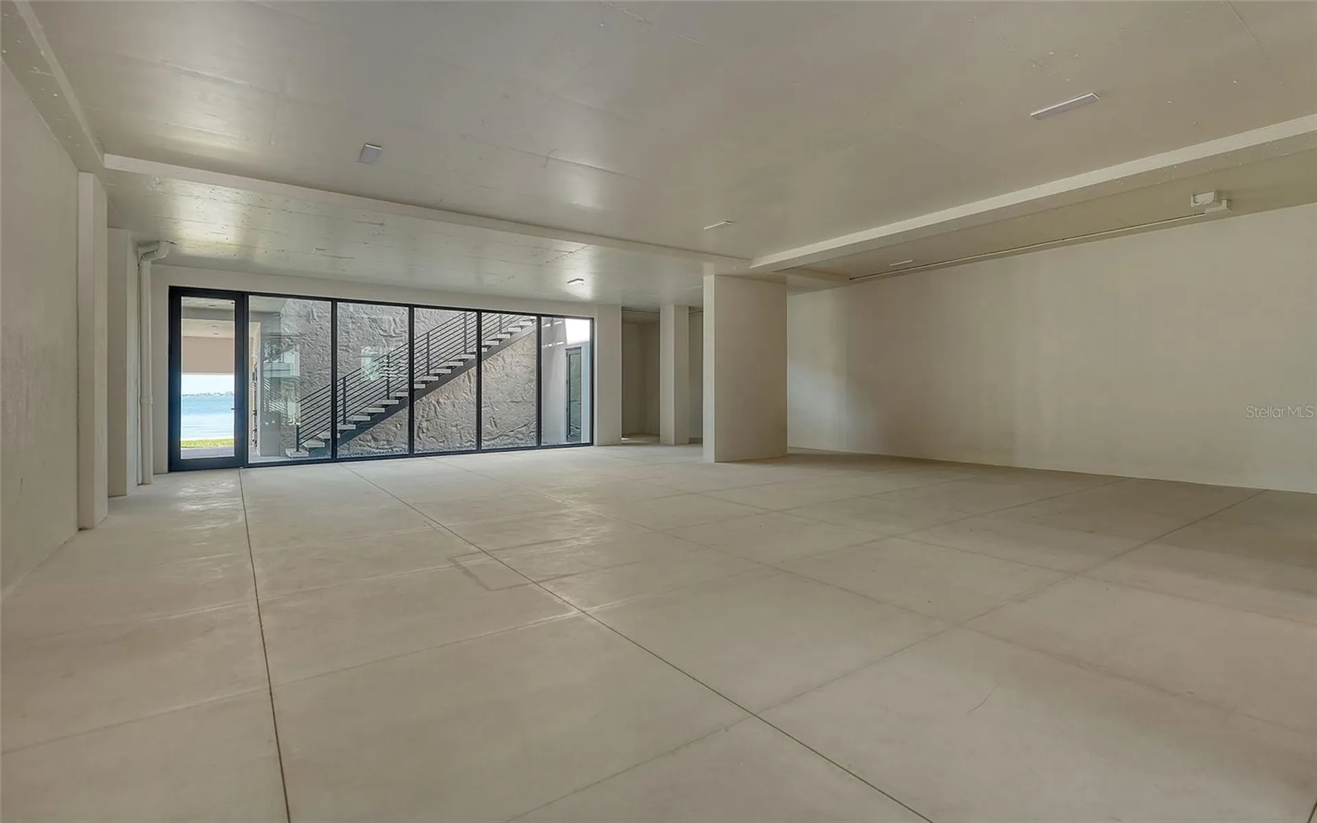 388 S Shore Drive Sarasota FL 34234