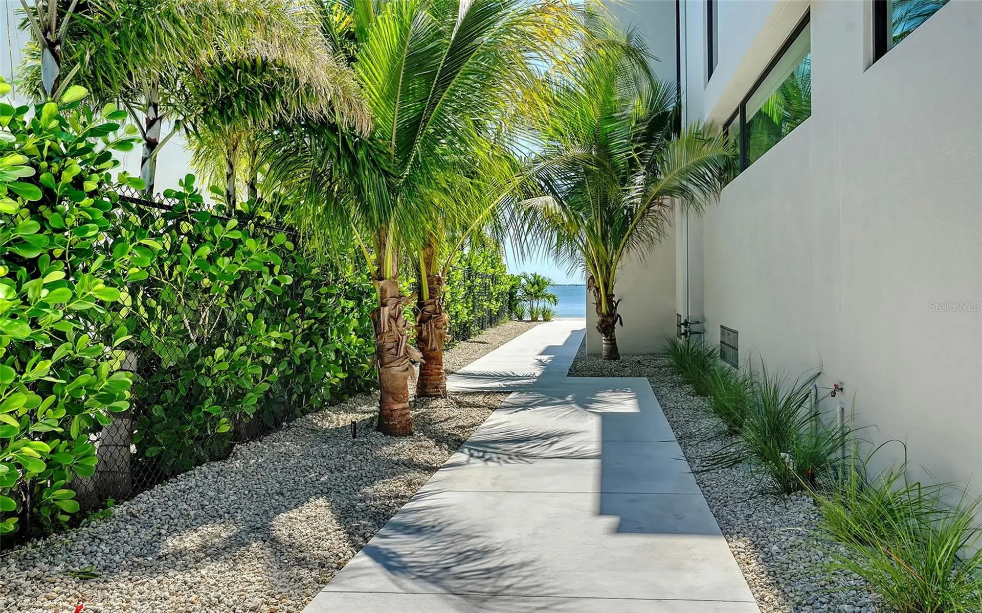 388 S Shore Drive Sarasota FL 34234
