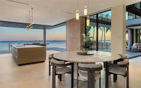 388 S Shore Drive Sarasota FL 34234