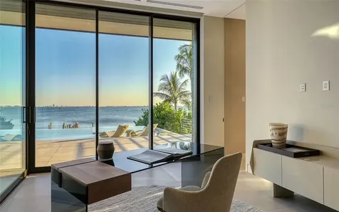 388 S Shore Drive Sarasota FL 34234