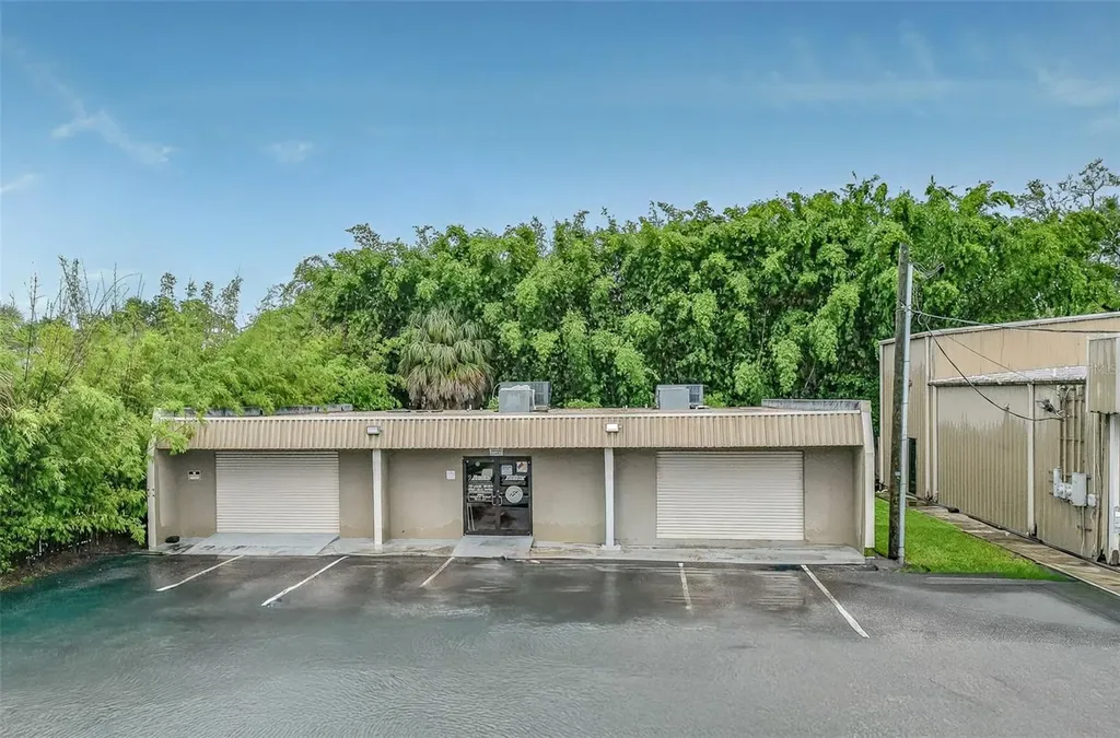 3403 W Waters Avenue Tampa FL 33614