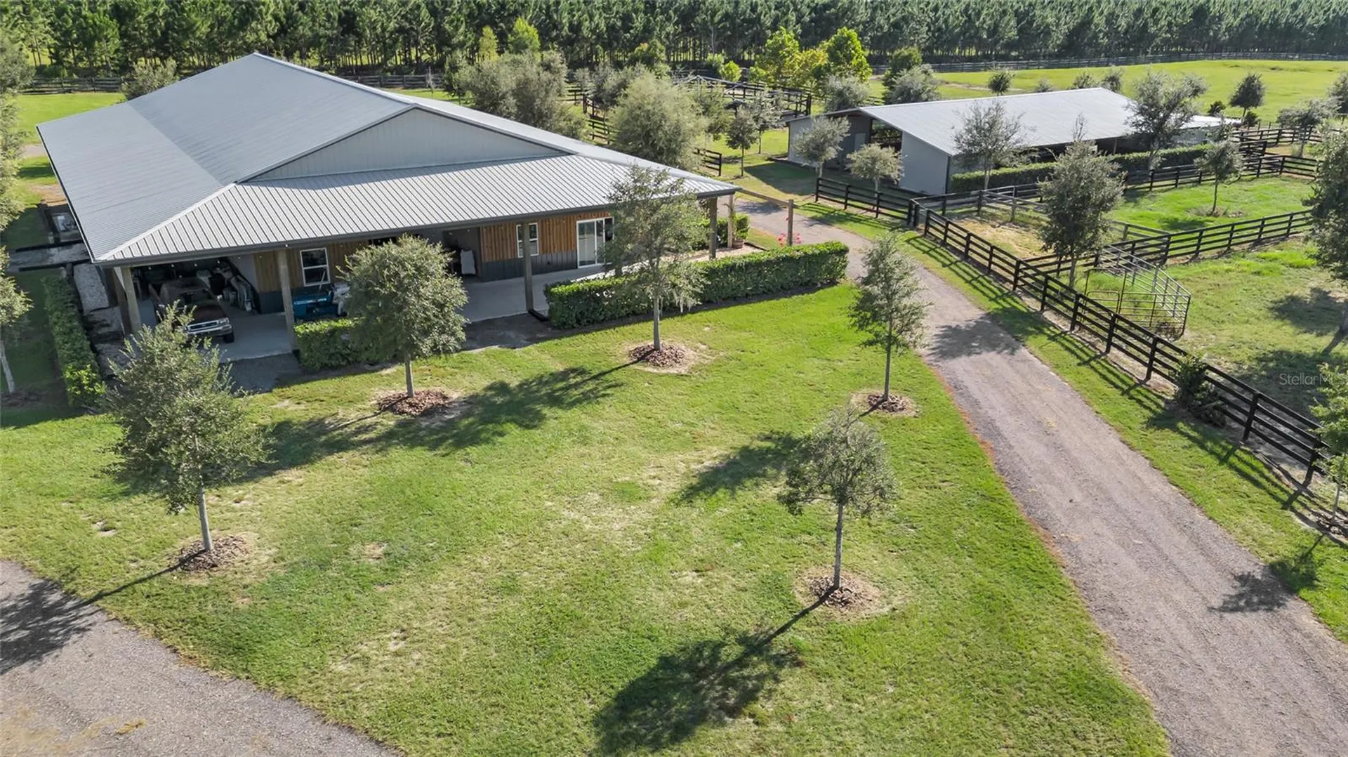 9722 NW 26th Street Wildwood FL 34785
