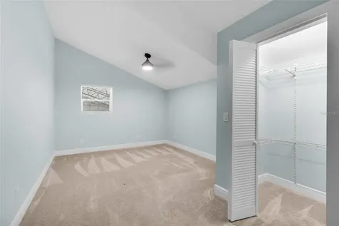 9722 NW 26th Street Wildwood FL 34785