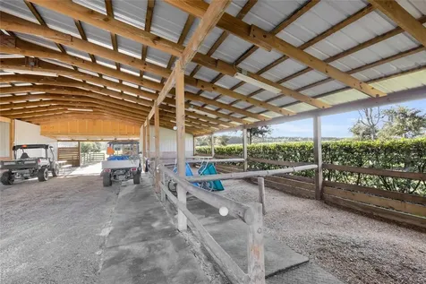9722 NW 26th Street Wildwood FL 34785