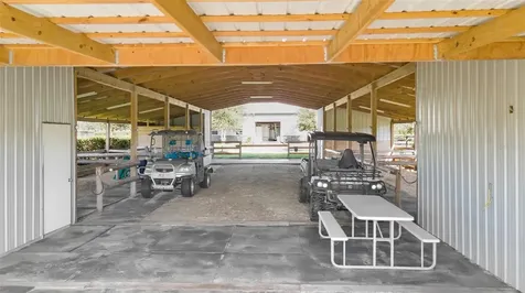 9722 NW 26th Street Wildwood FL 34785