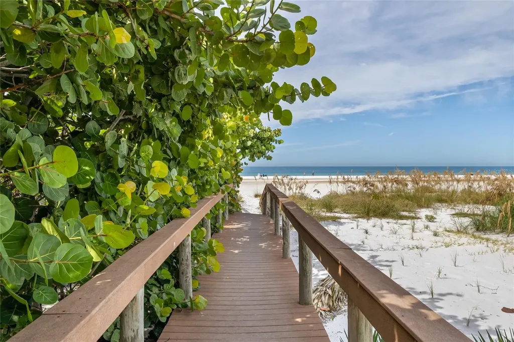 1161 Coquille Street Sarasota FL 34242