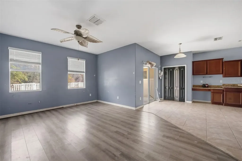 1505 Oak Pond Street Ruskin FL 33570