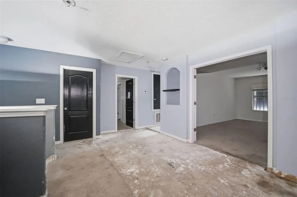 1505 Oak Pond Street Ruskin FL 33570