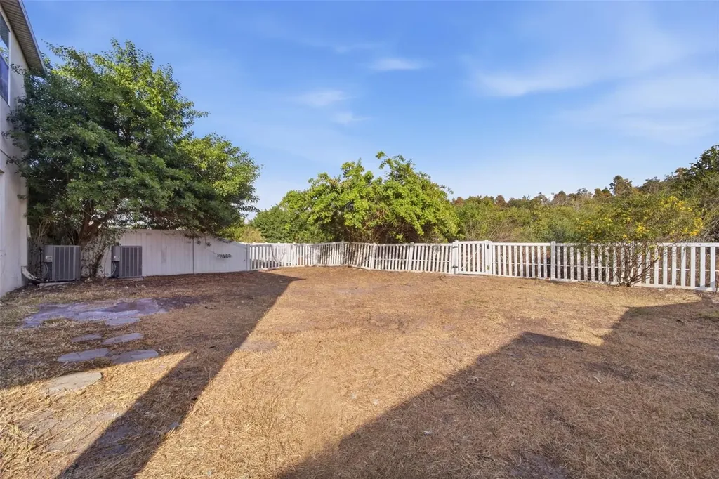 1505 Oak Pond Street Ruskin FL 33570