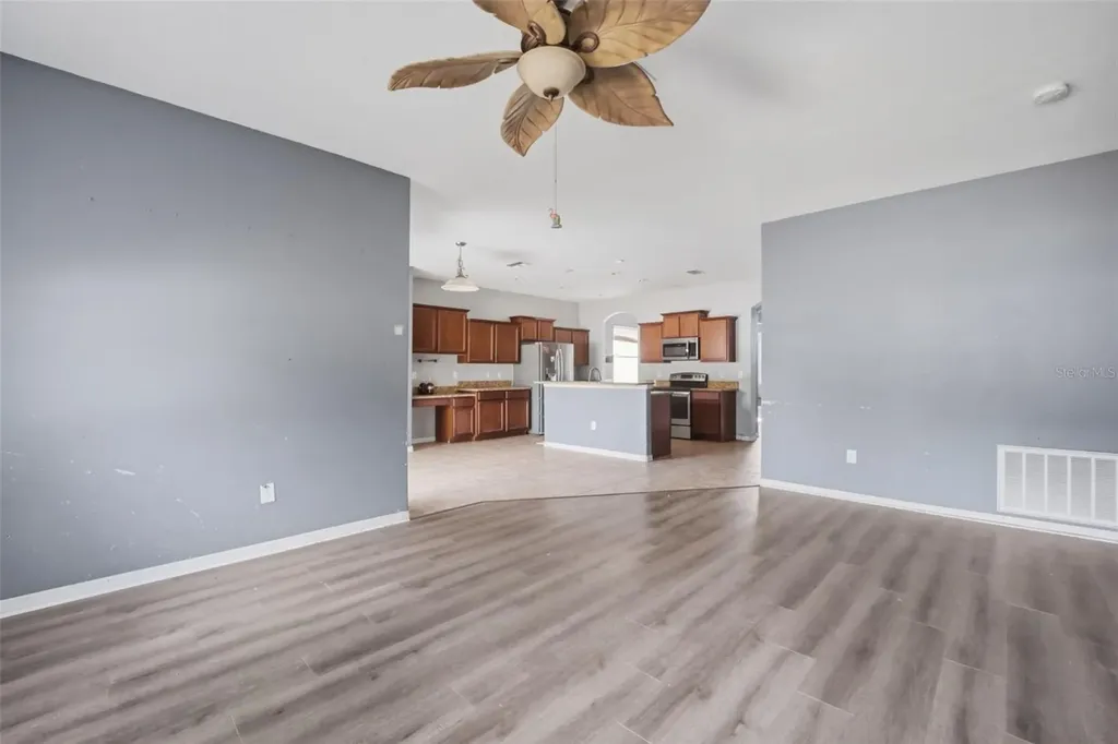 1505 Oak Pond Street Ruskin FL 33570