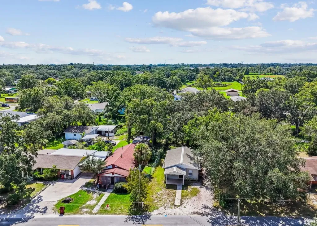 803 W Warren Street Plant City FL 33563