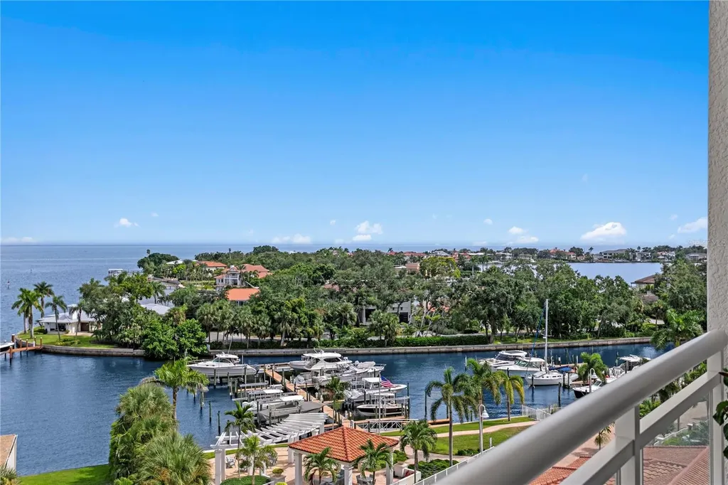 1325 Snell Isle Boulevard NE St Petersburg FL 33704