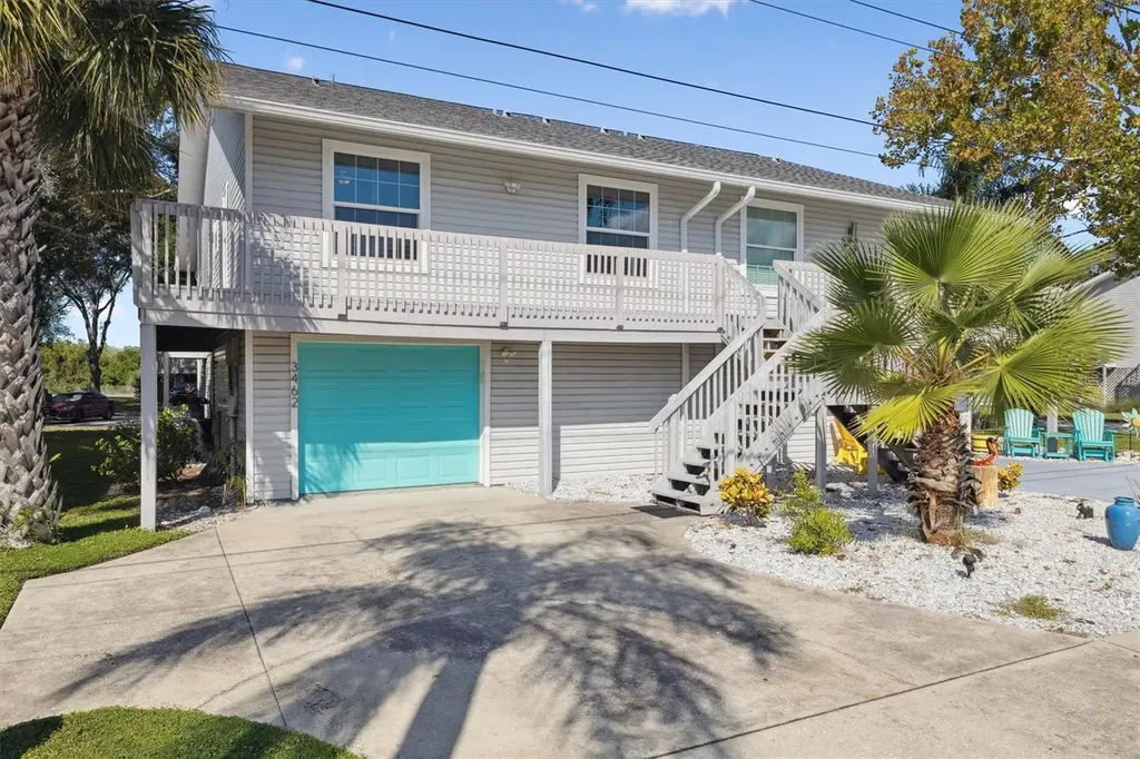3462 De Soto Boulevard Palm Harbor FL 34683