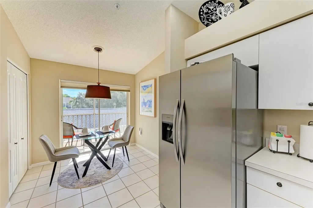 9470 High Gate Drive Sarasota FL 34238