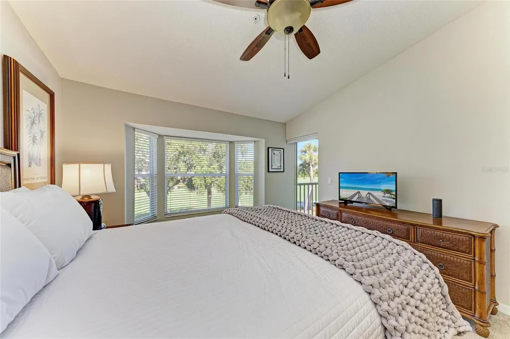 9470 High Gate Drive Sarasota FL 34238